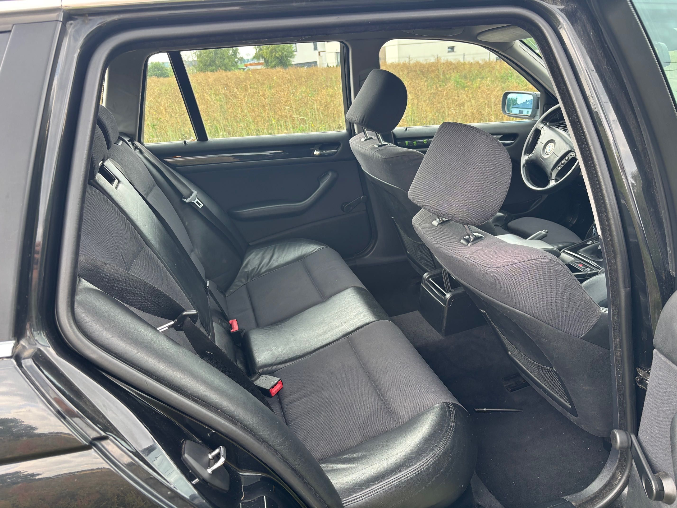 Bmw 320d kombi stan techniczny bardzo dobry niskie spalanie !!!