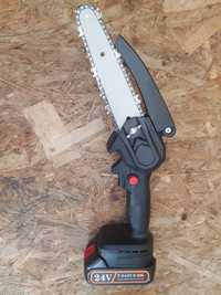 Аккумуляторная цепная пила CHAIN SAW 24В в пластиковом кейсе 15см шина