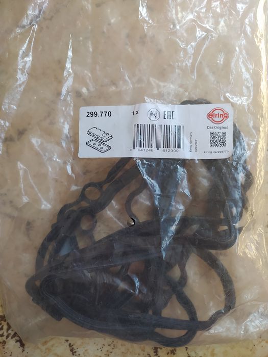 Комплект прокладок кришки клапанів для Renault 299. 770