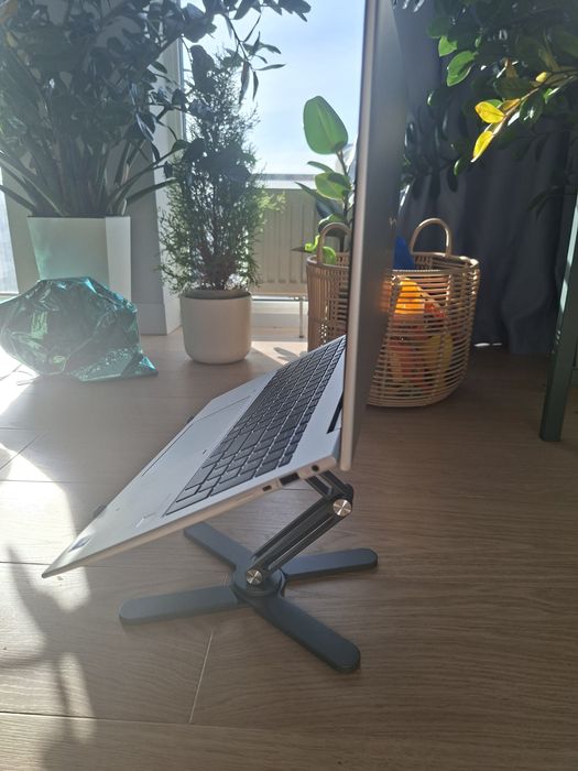 Подставка для ноутбука