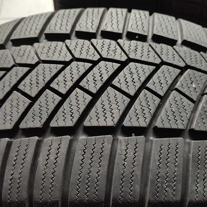 Opony 225/55-16 95H Continental TS 830P SSR RUNFLAT  super  stan