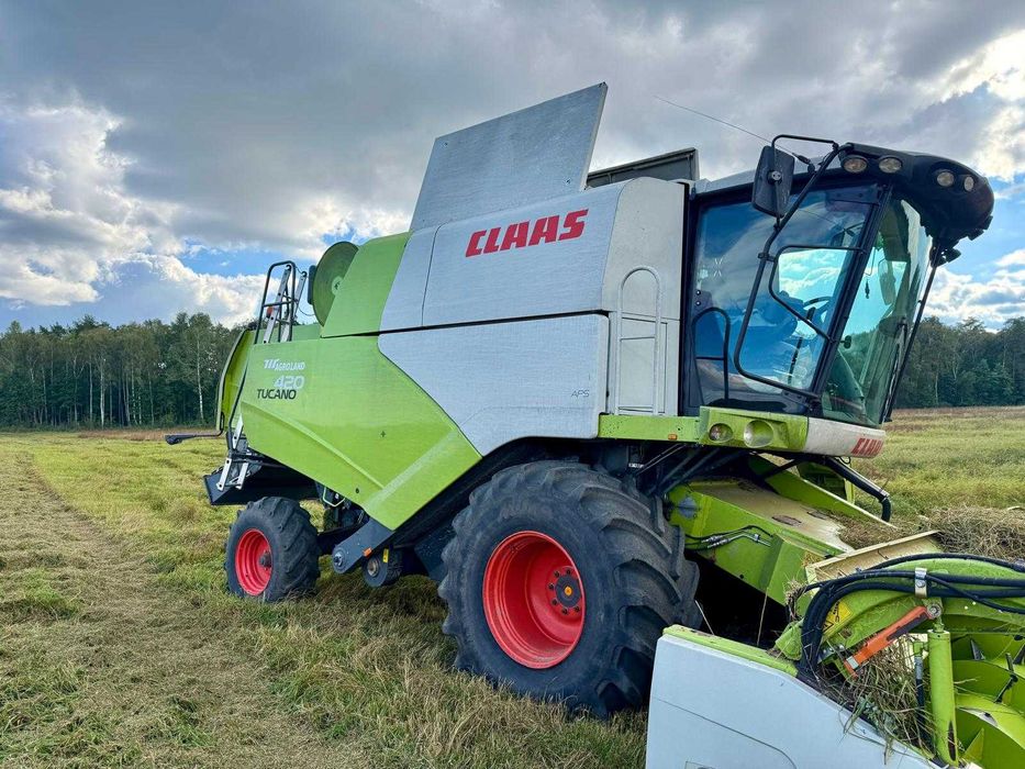 Claas Tucano 420 +Vario 560