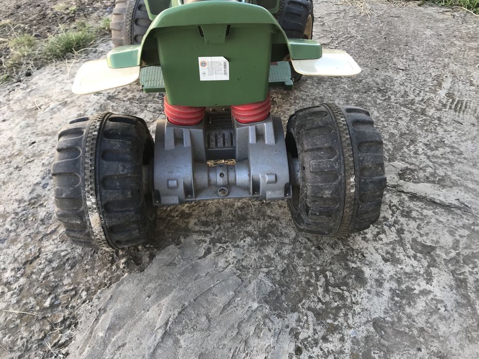 Квадроцикл єлектро дітячий