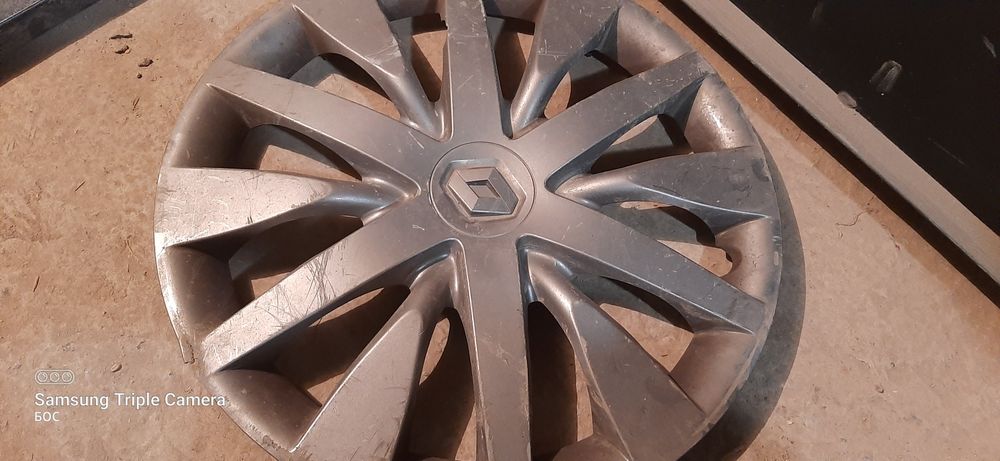 Продам Оригінальні ковпаки Рено