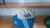 Buty adidas, r.26, stan bardzo dobry