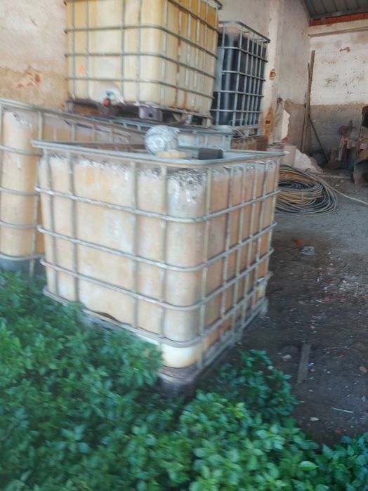 Depositos 1000L de Plastico