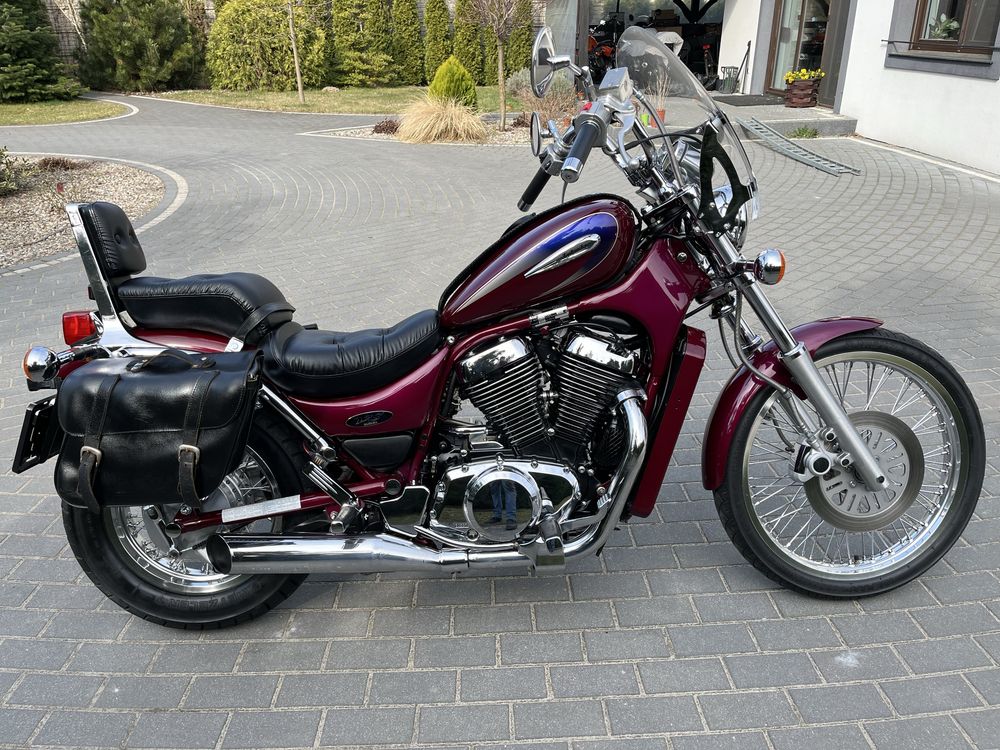Suzuki Intruder VS 800 jak nowy tylko 16 tys kn