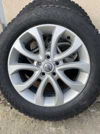 Диски Nissan R17 с резиной 215/60/r17 Nokian Hakkapeliitta 9