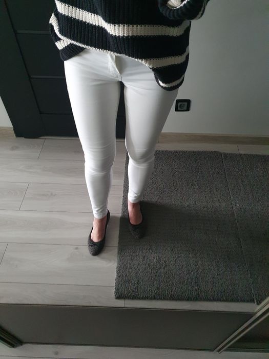 Massimo Dutti spodnie białe S 36 rurki zara