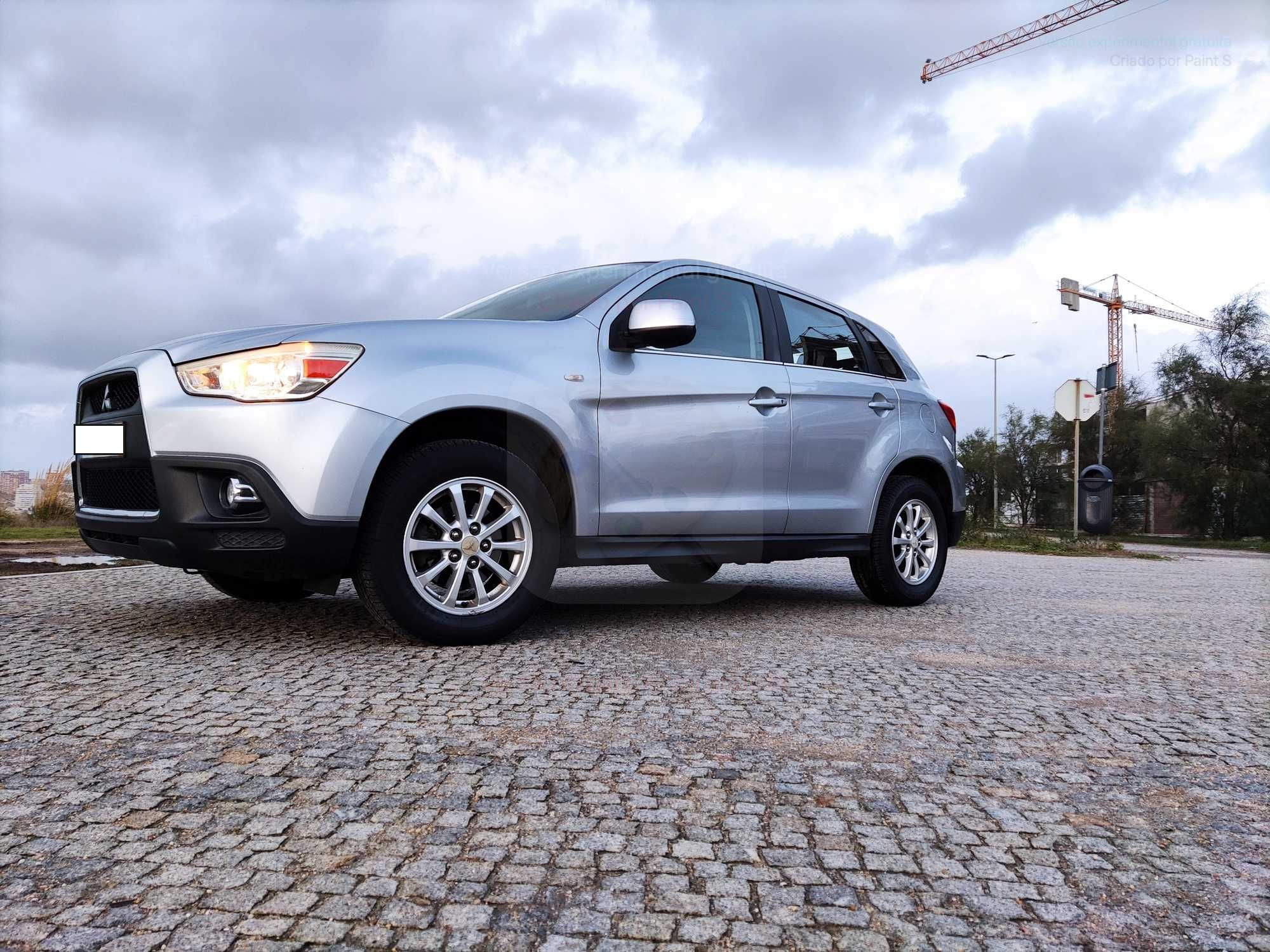 Mitsubishi ASX versão GAO - 1.8 DID (150cv)