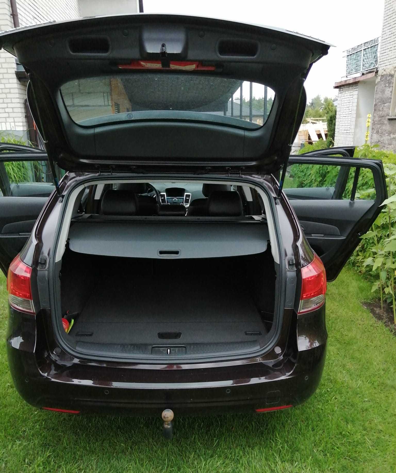 Chevrolet Cruze kombi w super stanie.
