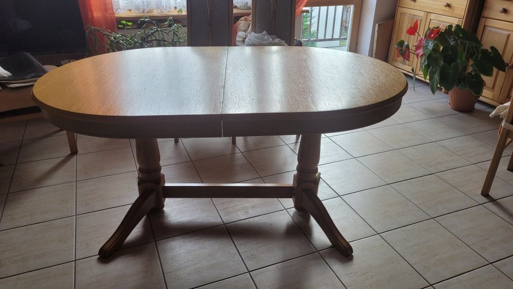 Dębowy stół + 6 krzeseł