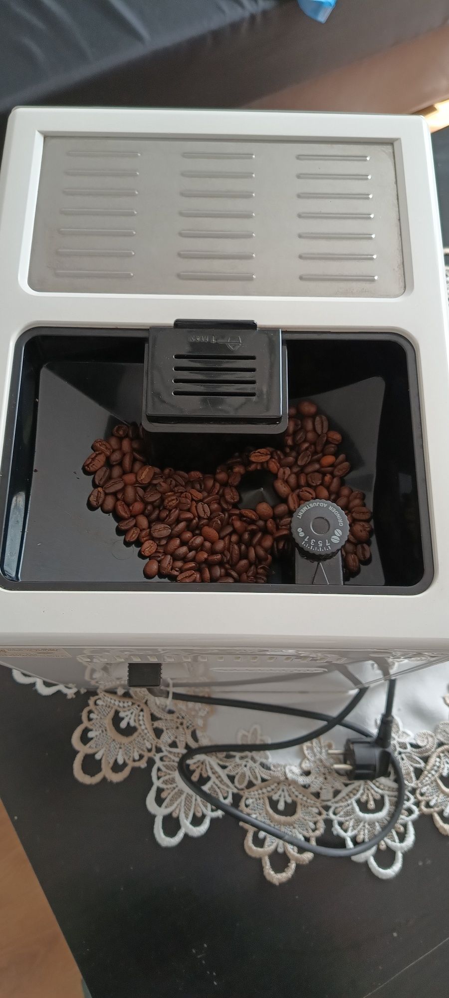 Ekspres do kawy DeLonghi