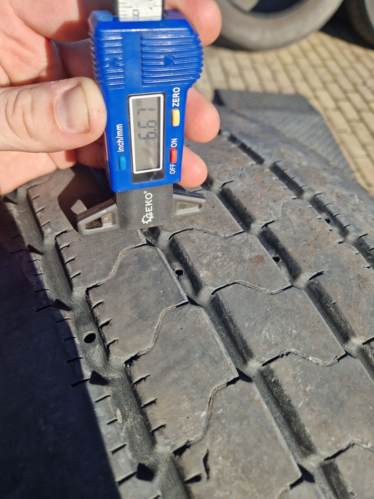 2x opony ciężarowe 285/70R19,5 Goodyear RHS II Przód Prowadząca