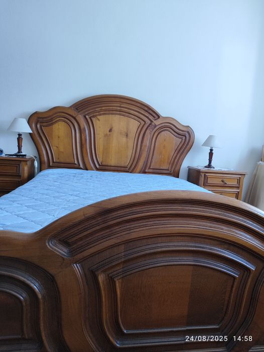 Quarto Completo em Madeira Maciça