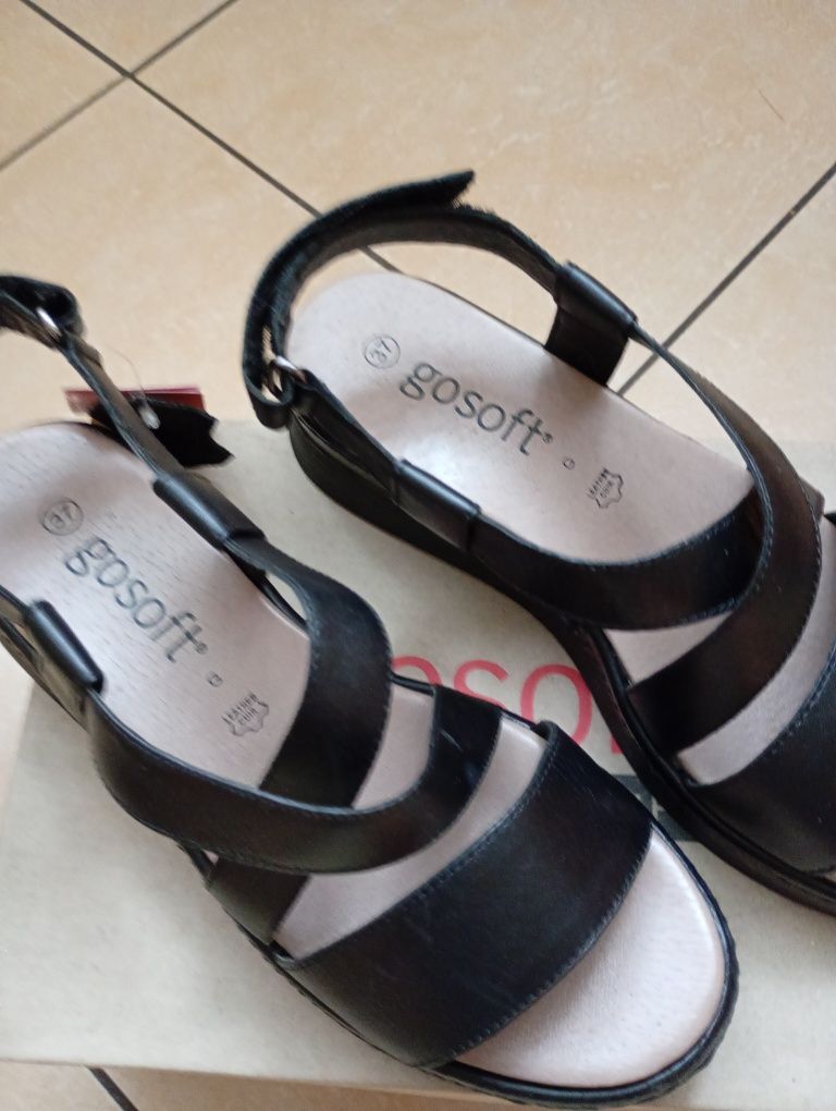 Nowe sandały damskie Go soft
