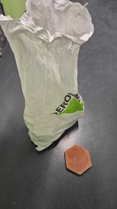 Telhas de terracota feitas à mão