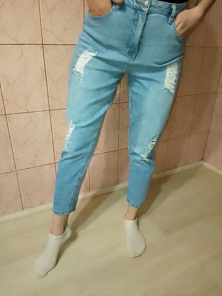 Штани джинси, якісь супер