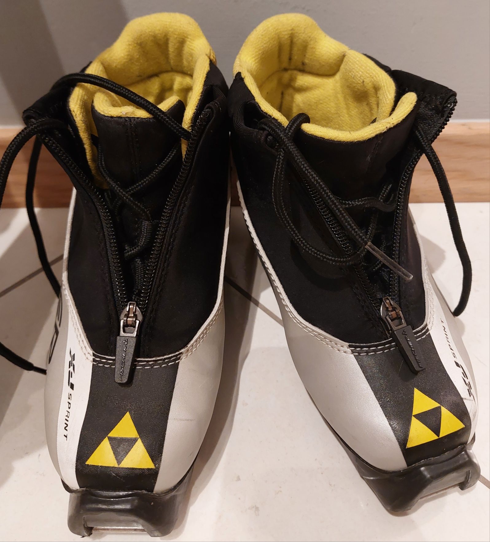 Buty biegowki narty biegowe 33 dziecięce