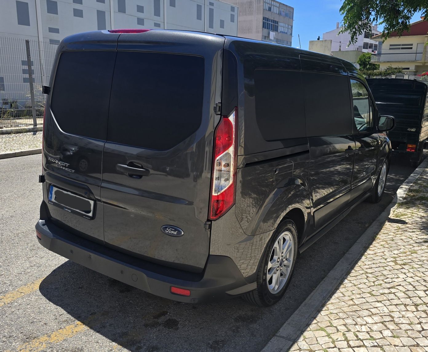 Ford Transit Connect - Auto Fúnebre