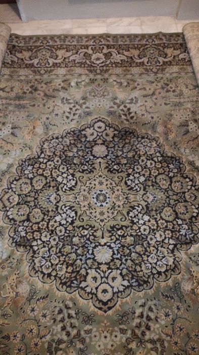 Tapete Isfahan Oriental - Verde e Castanho - Motivos Florais (300x400)