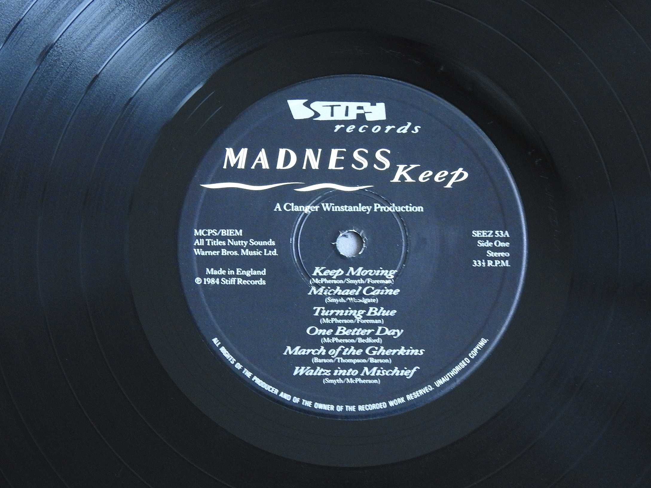 Madness Keep Moving LP 1984 UK пластинка NM / EX Британия 1st press