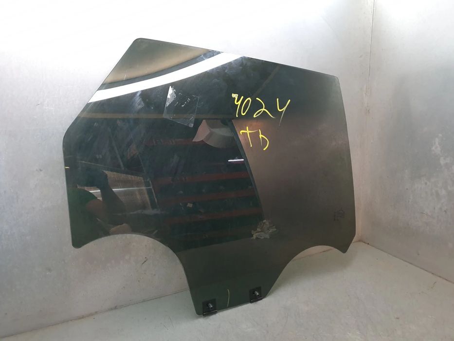 Vidro porta trás direito RENAULT Symbioz