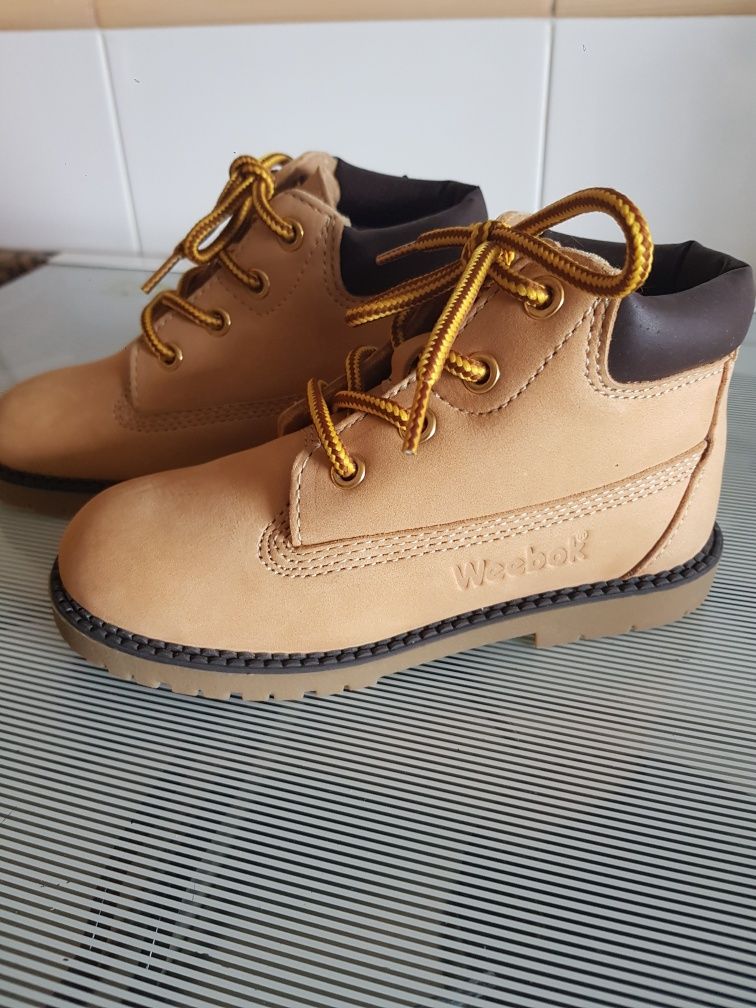 Botas Camel Unisexo - Tamanho 27 - NOVO