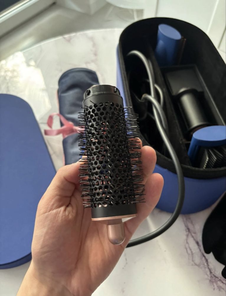 Dyson Airwrap Complete – Pełen zestaw, stan idealny