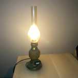 lampka w kształcie lampy naftowej
