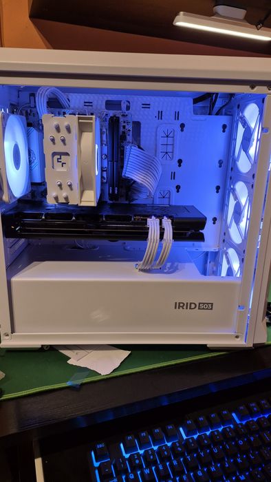 Ryzen 5 5600 • RX 5700XT 8GB • 32GB RAM • SSD+HDD komputer do gier RGB