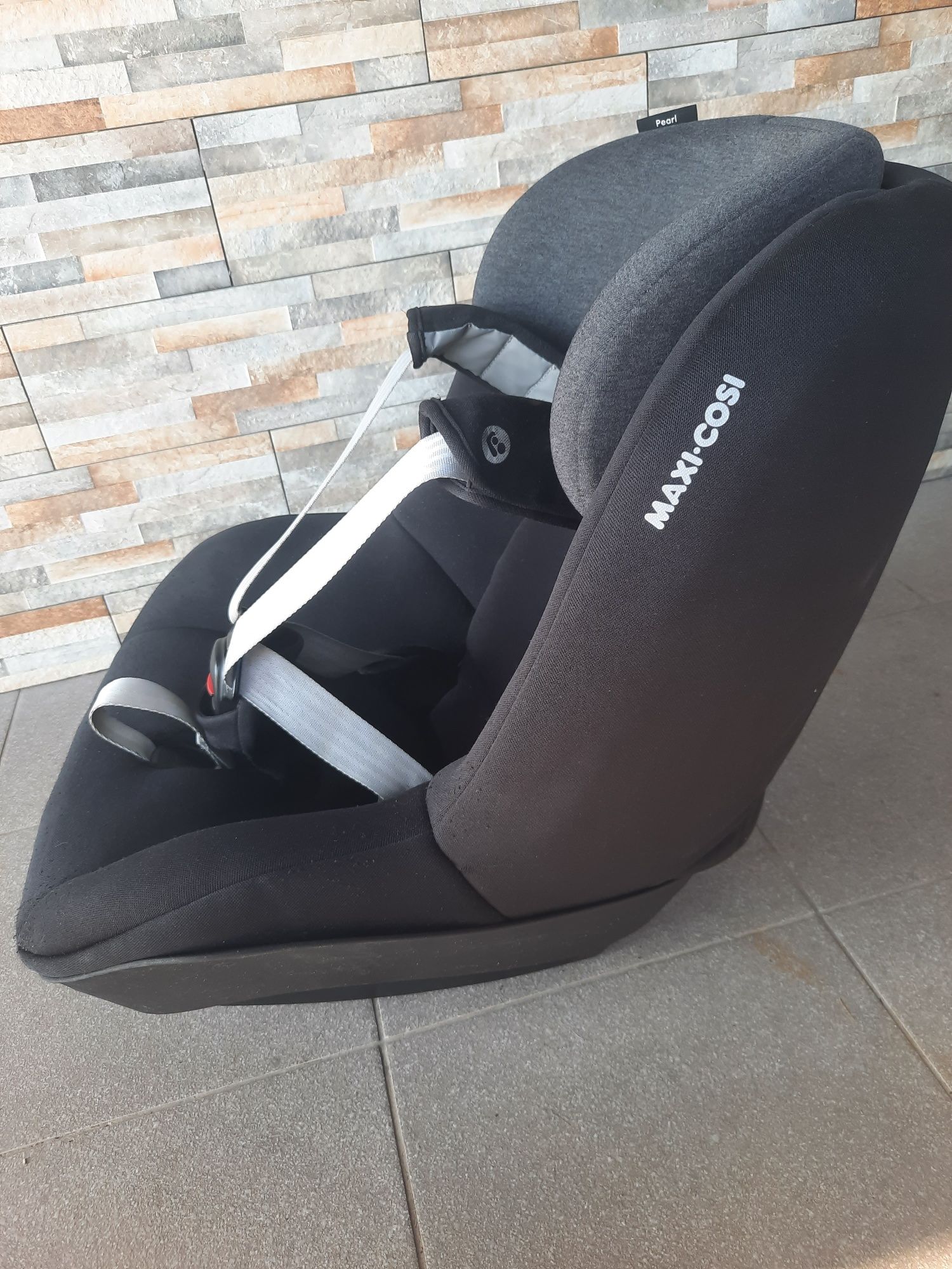 Fotelik Pearl Maxi Cosi plus baza FamilyFix