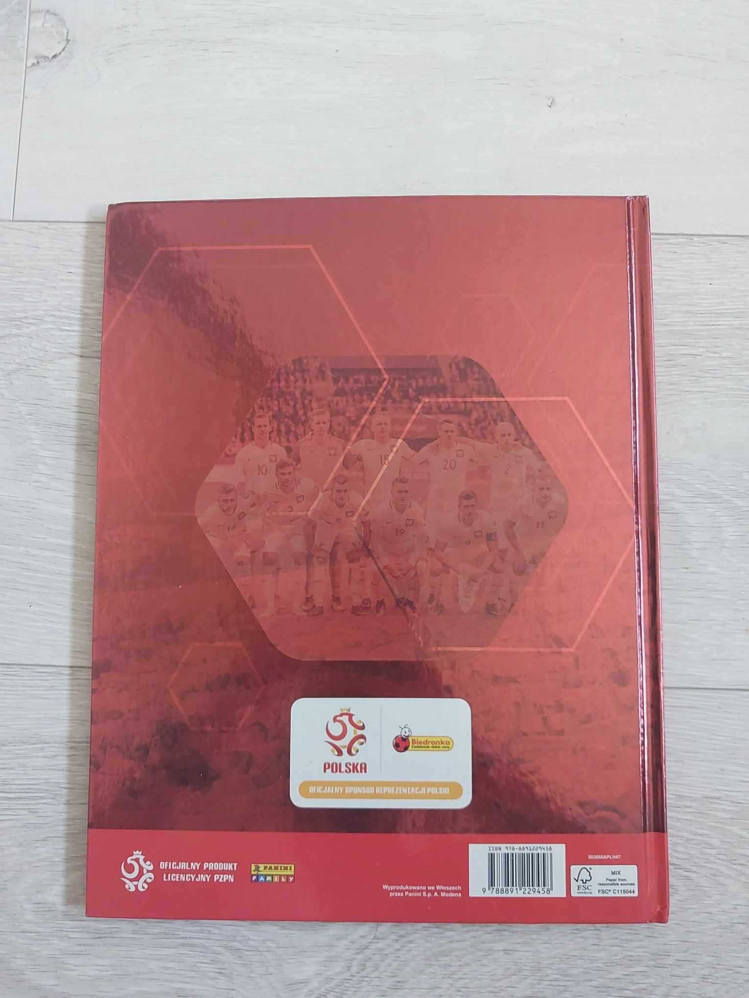 Wypełniony w 100% album Panini Dumni z Naszych