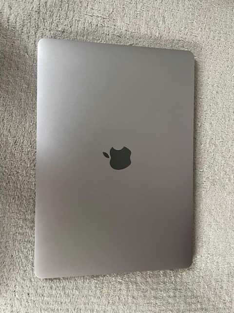 MacBook Pro 13 inch 2020