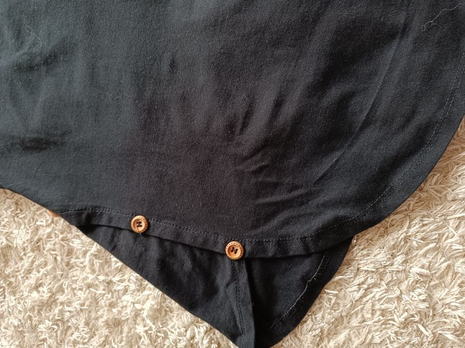 Ciążowy t-shirt w rozmiarze XS