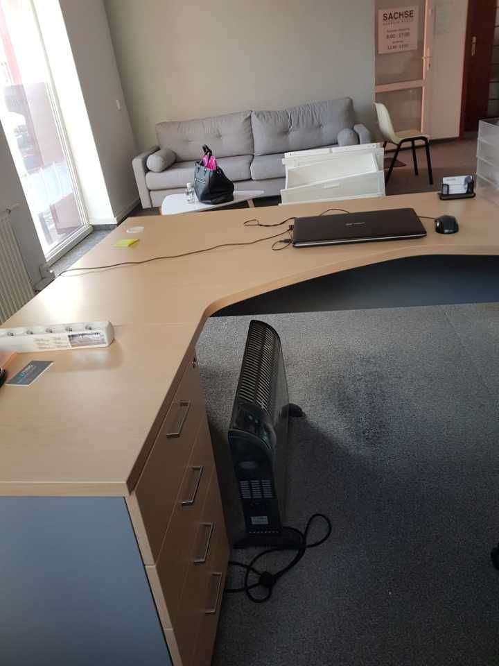 Biurka biurowe narożne