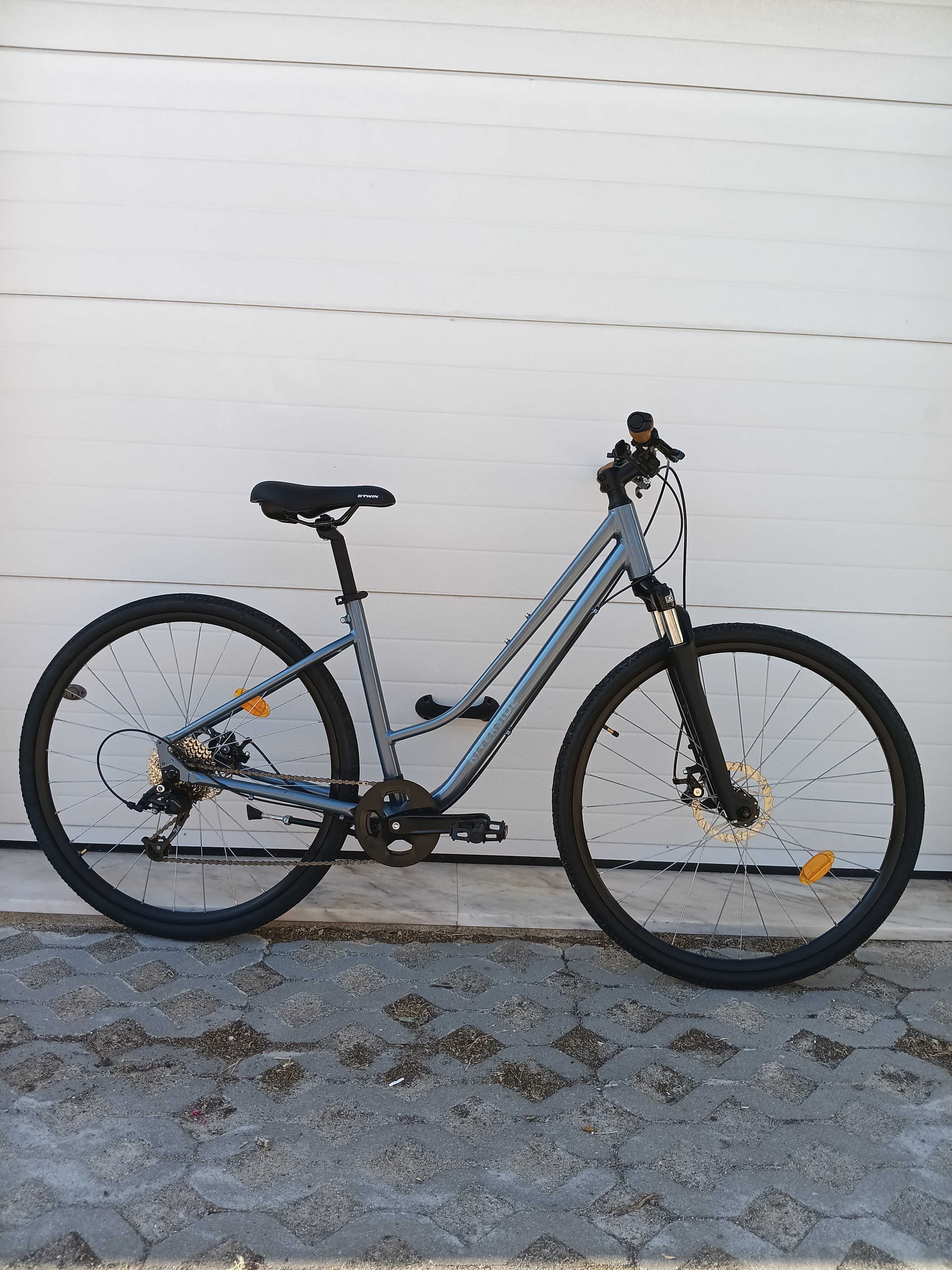 Bicicleta Riverside 500
