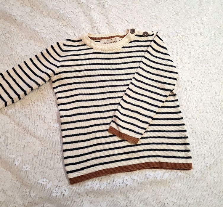 Дитячі кардигани, худі, кофти та світшоти на дівчинку.