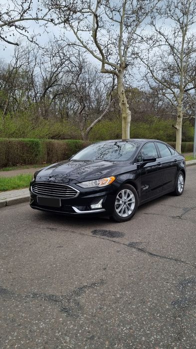 Аренда авто, прокат машин. Гибрид + Газ.Ford Fusion hybrid 2019.