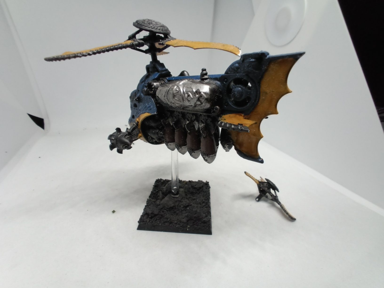 Gyrobomber Dwarfs Warhammer FB The Old World