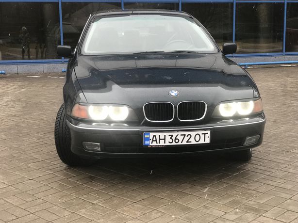 Срочно BMW e39 520o