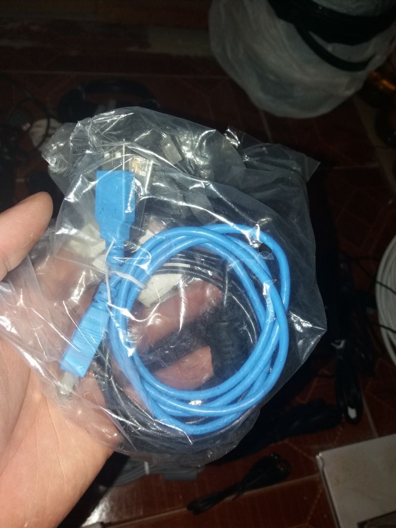 Kable USB, analogowe, cyfrowe