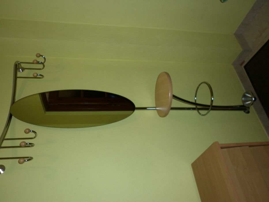 Lustro z wieszakiem
