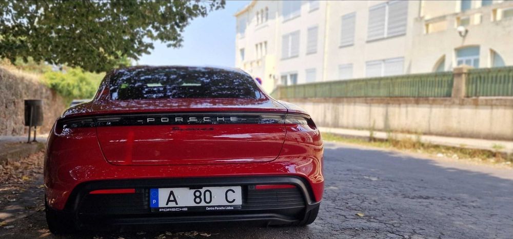 Porsche Taycan 4S - 60000 km