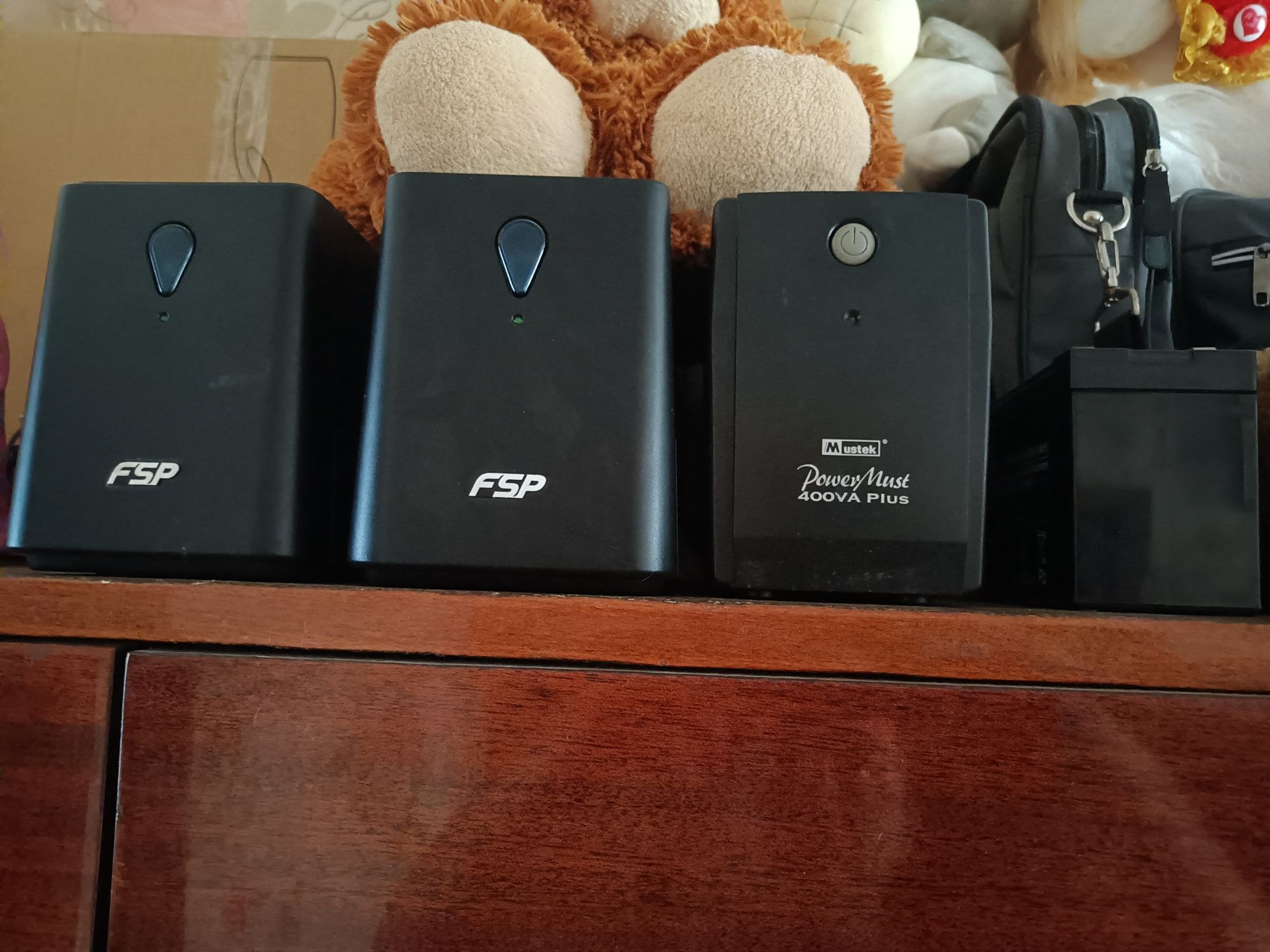 Ибп fsp mustek 400va 480w акб 9ah  12v