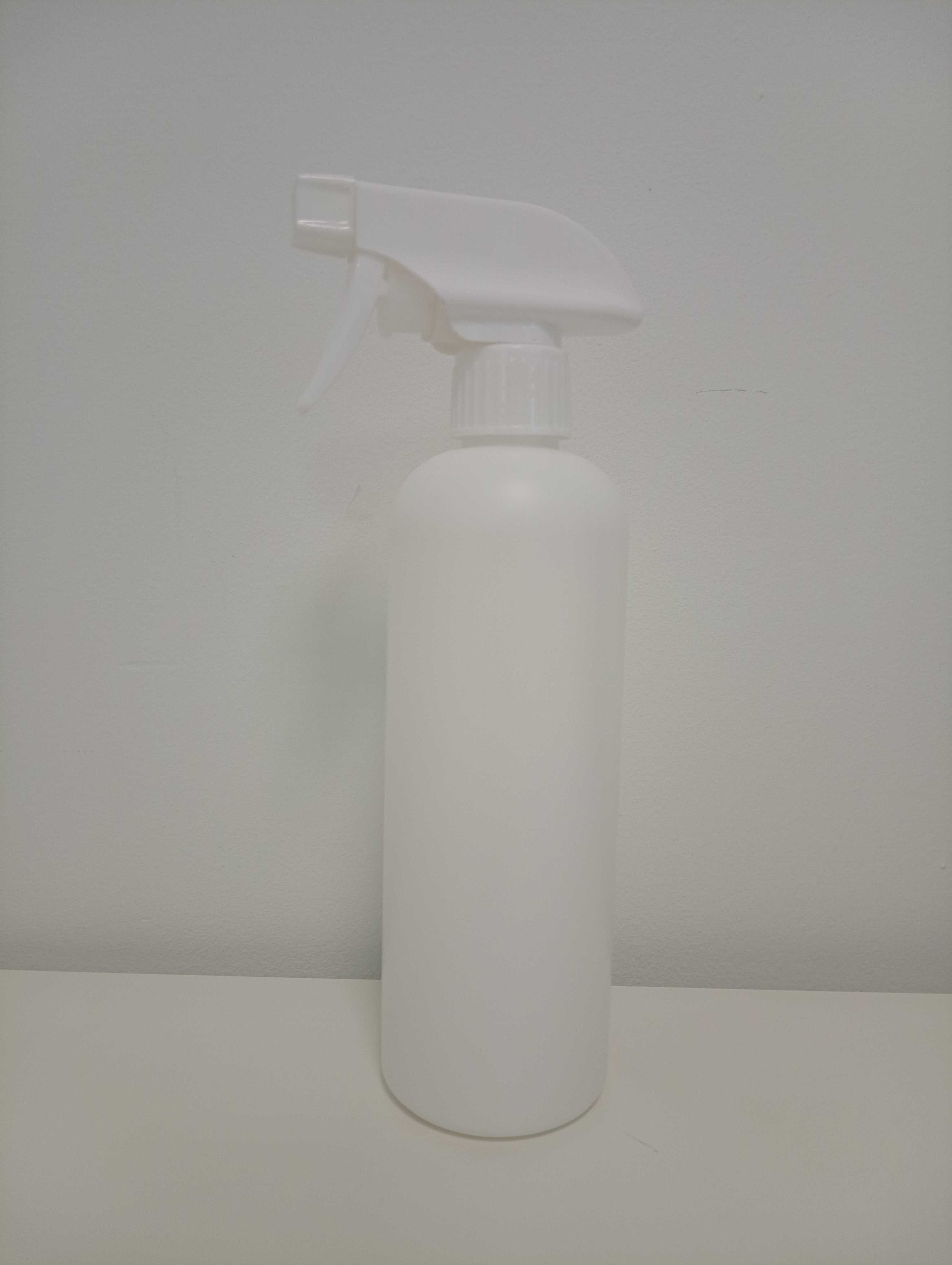 Empty HDPE white spray bottle 500ml