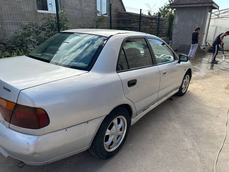 Продам Митсубиси харизма