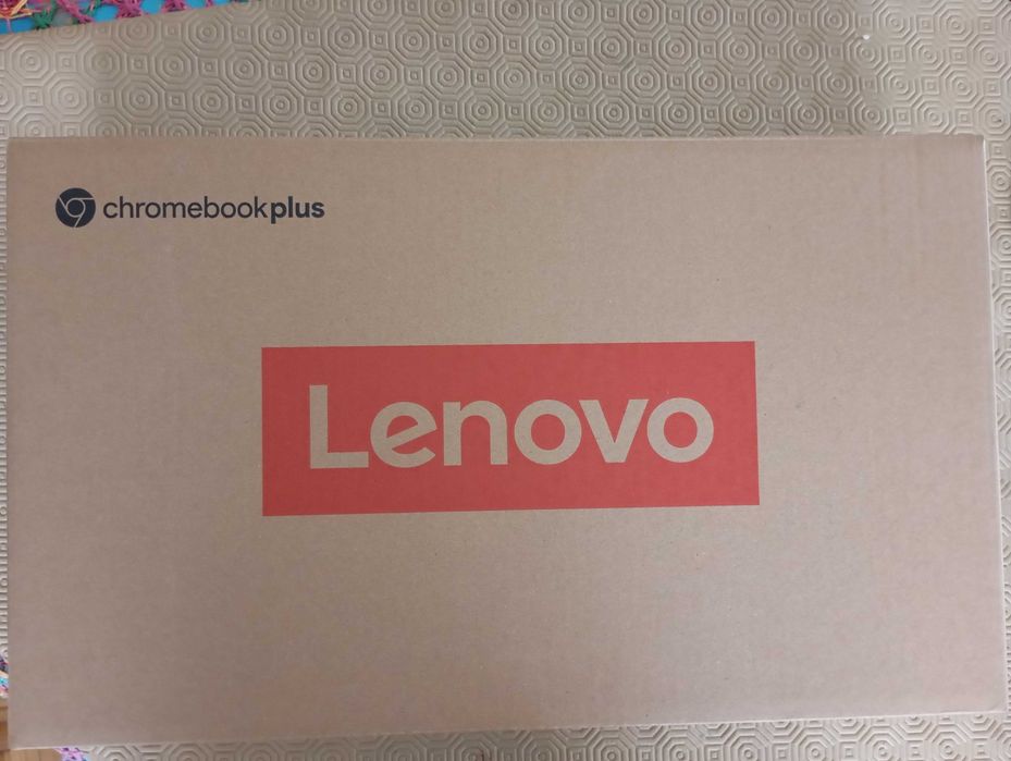 Chromebook plus Lenovo Novo
