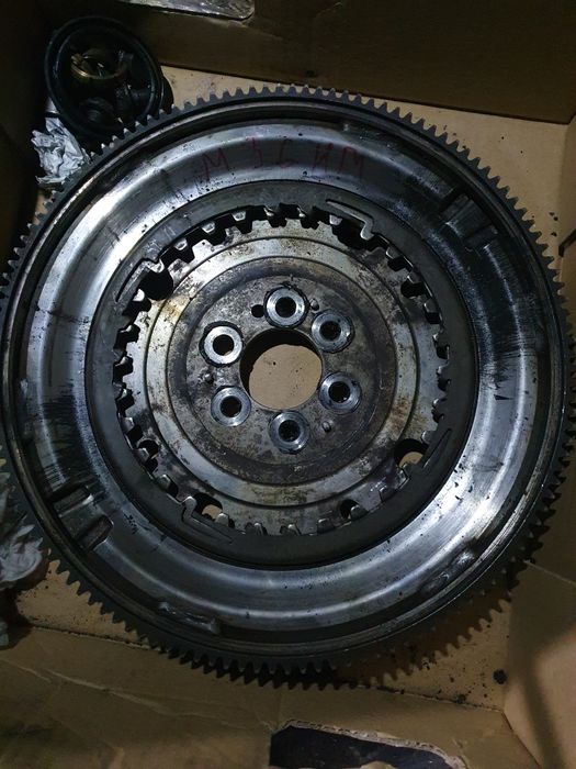 Демпфер маховик dsg 1.6 tdi cayc