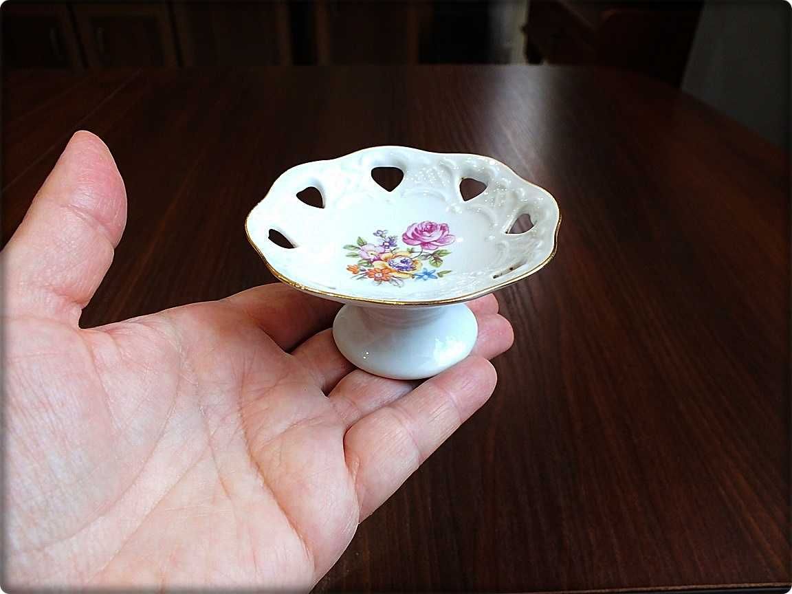 Mini Patera na nóżce Porcelana Kolekcjonerska Sygn.1877 GDR IGŁA !